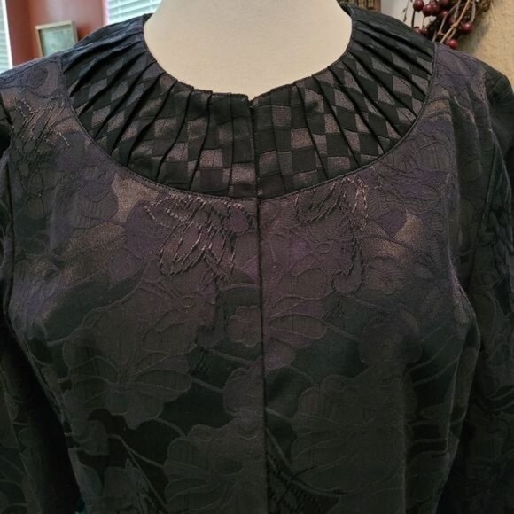 Chico's Formal Wear Victorian Jacket Black Tapestry Sophisticated Size 1 - Picture 2 of 6